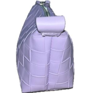 Victoria Secret Elegant Lavender Woven Women's Zip Bag